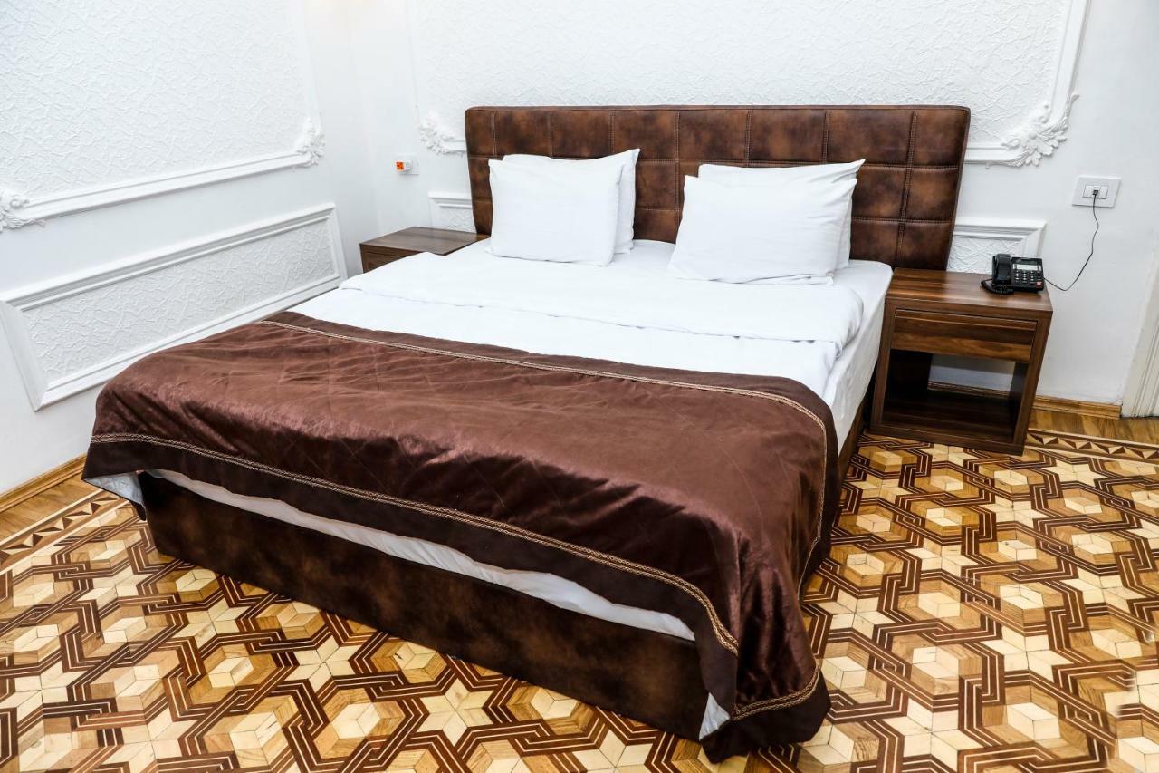 Malakhan Hotel Baky Esterno foto