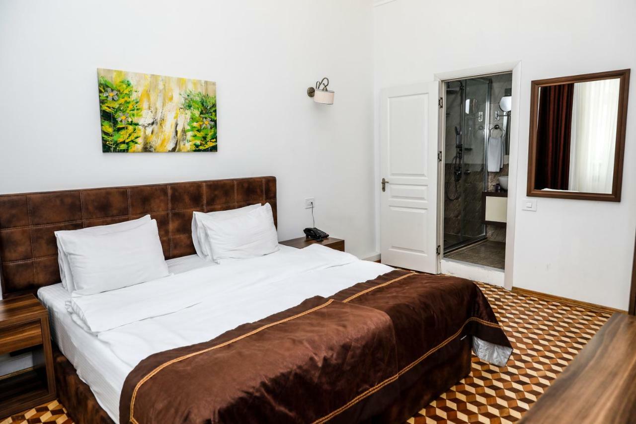 Malakhan Hotel Baky Esterno foto