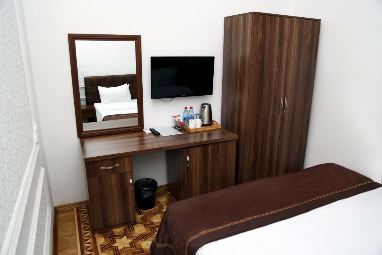 Malakhan Hotel Baky Esterno foto